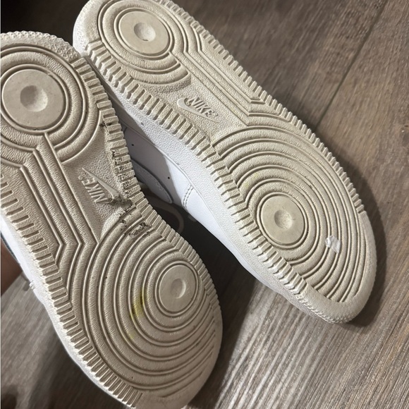 Nike Air Forces 3Y - Picture 6 of 7